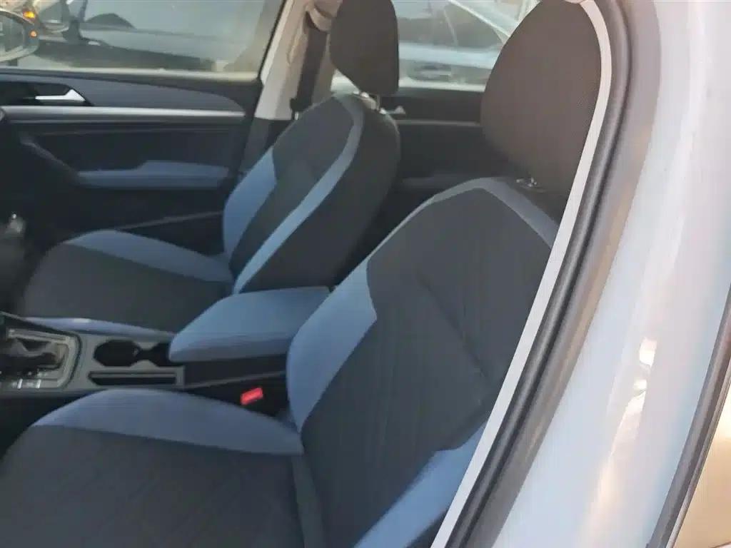 2023 Volkswagen Lavida 1.5L Automatic Comfort Edition — миниатюра 15