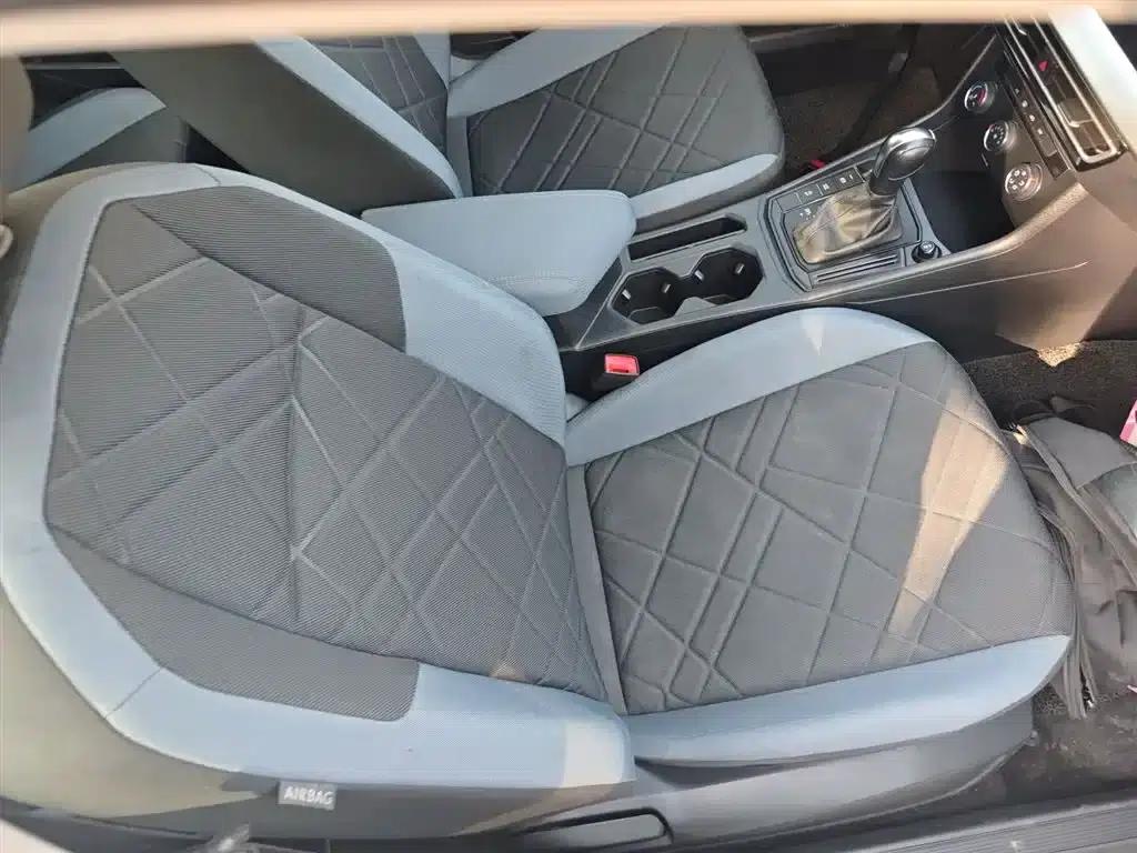 2023 Volkswagen Lavida 1.5L Automatic Comfort Edition — миниатюра 25