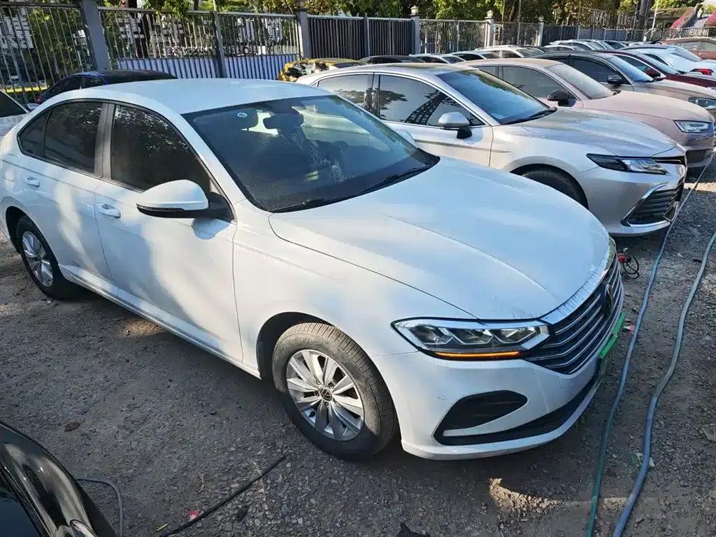 2023 Volkswagen Lavida 1.5L Automatic Comfort Edition — миниатюра 4