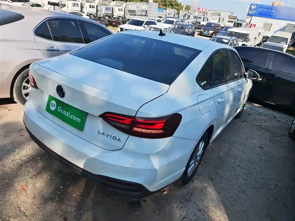 2023 Volkswagen Lavida 1.5L Automatic Comfort Edition — миниатюра 7