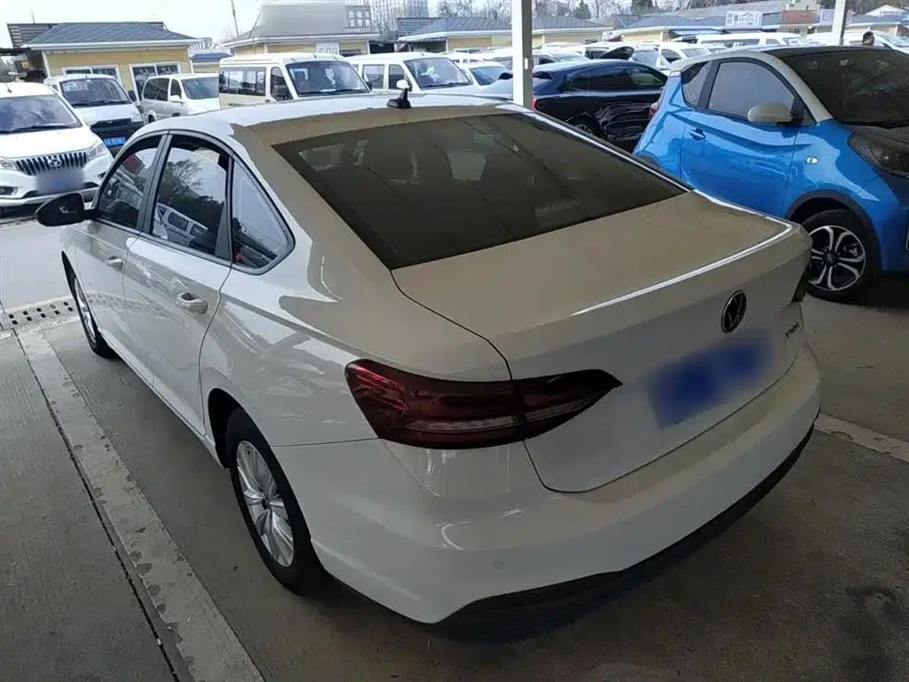2023 Volkswagen Lavida Facelift 1.5L Automatic Comfort Edition — миниатюра 22