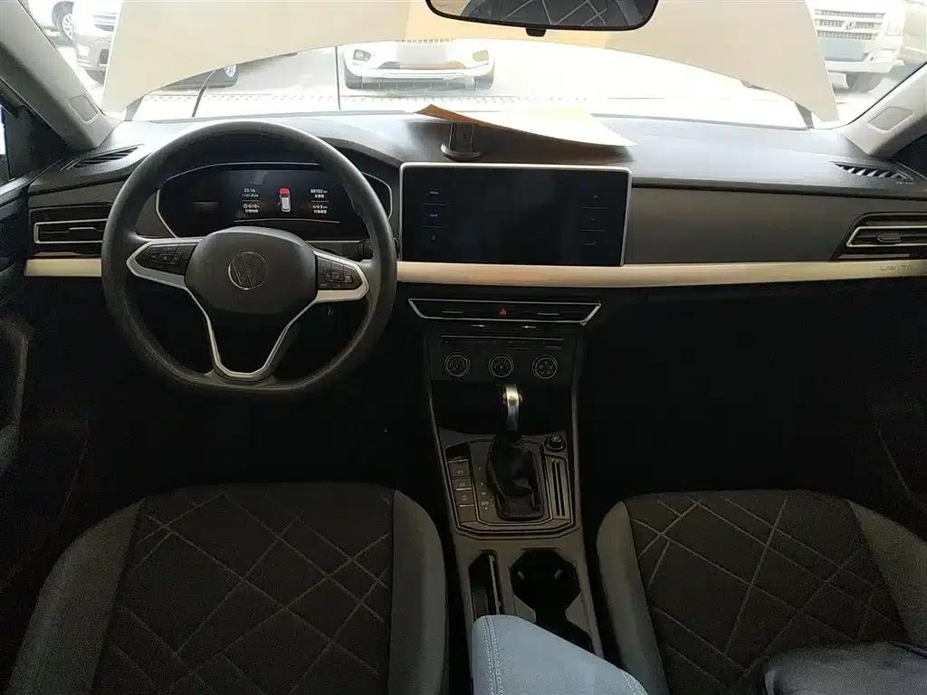 2023 Volkswagen Lavida Facelift 1.5L Automatic Comfort Edition — миниатюра 6