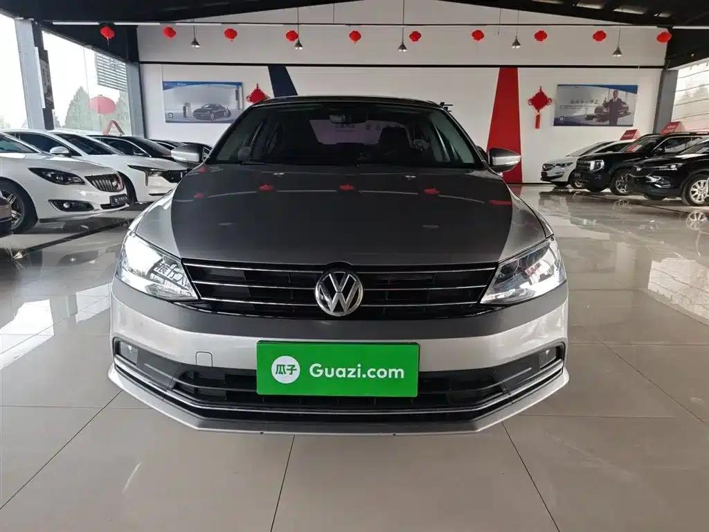 2018 Volkswagen Sagitar 1.6L Automatic Comfort Model — миниатюра 3