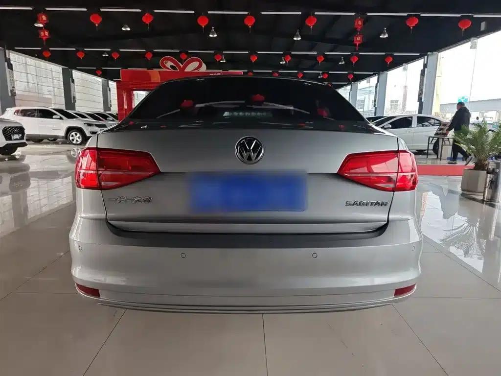 2018 Volkswagen Sagitar 1.6L Automatic Comfort Model — миниатюра 6