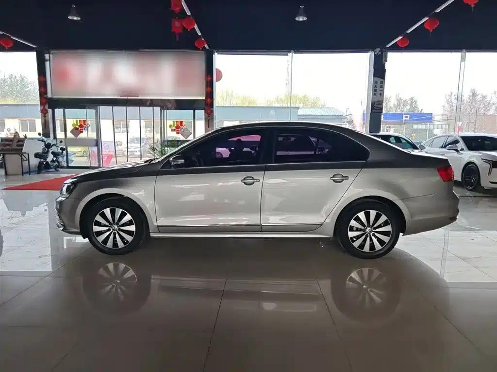 2018 Volkswagen Sagitar 1.6L Automatic Comfort Model — миниатюра 7