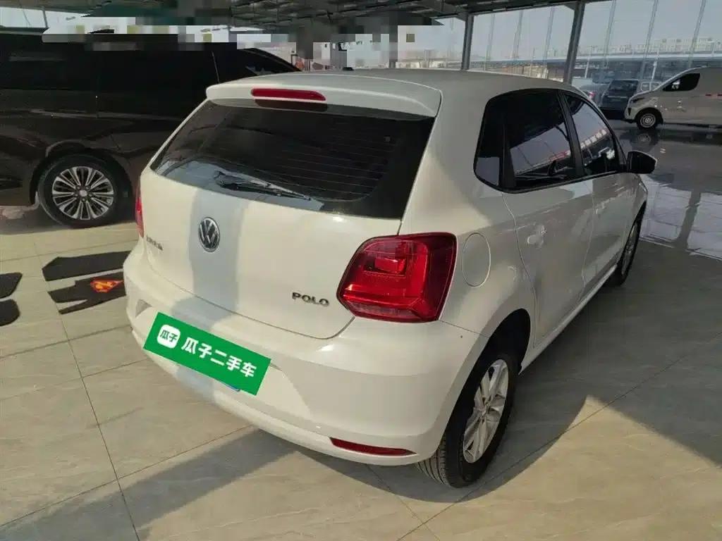 2016 Polo 1.4L Automatic Fashion Edition — миниатюра 7