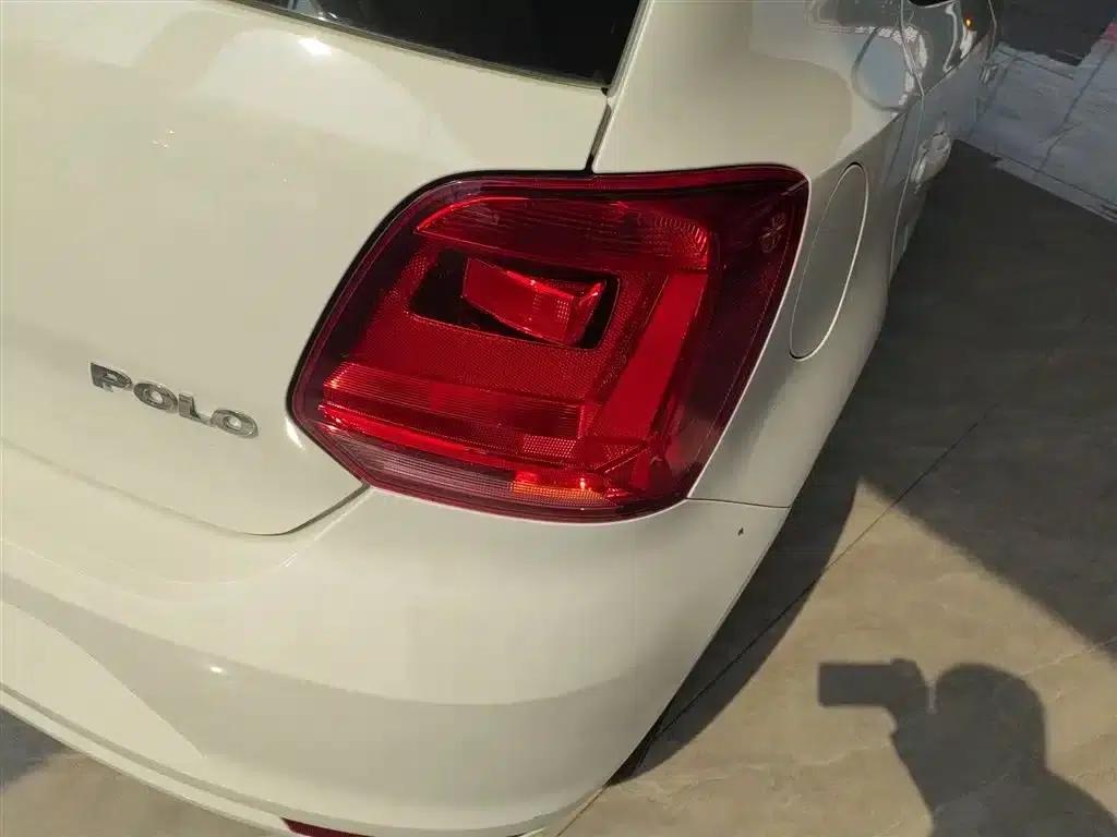 2016 Polo 1.4L Automatic Fashion Edition — миниатюра 8