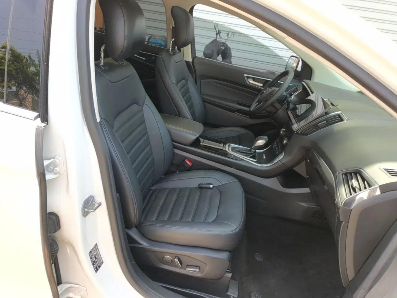 Ford Edge 2018 EcoBoost 245 Two-Wheel-Drive Titanium 7-Seater China V Standard — миниатюра 23
