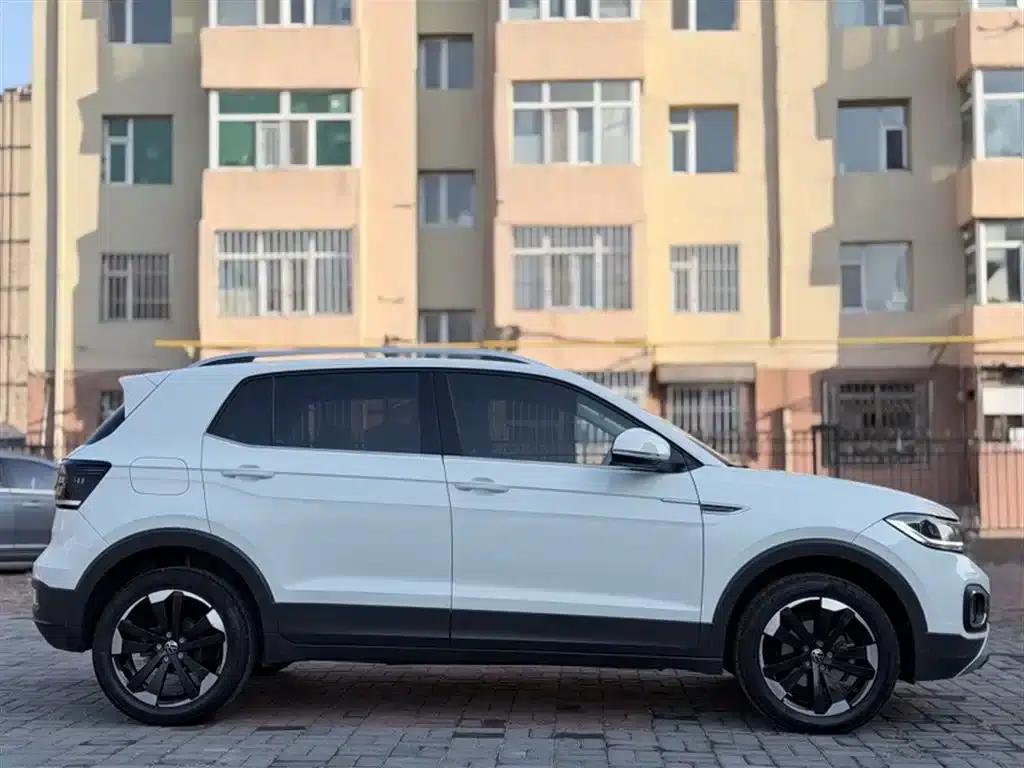 2021 Volkswagen T-Cross 200TSI DSG Smart Connect Edition — миниатюра 6