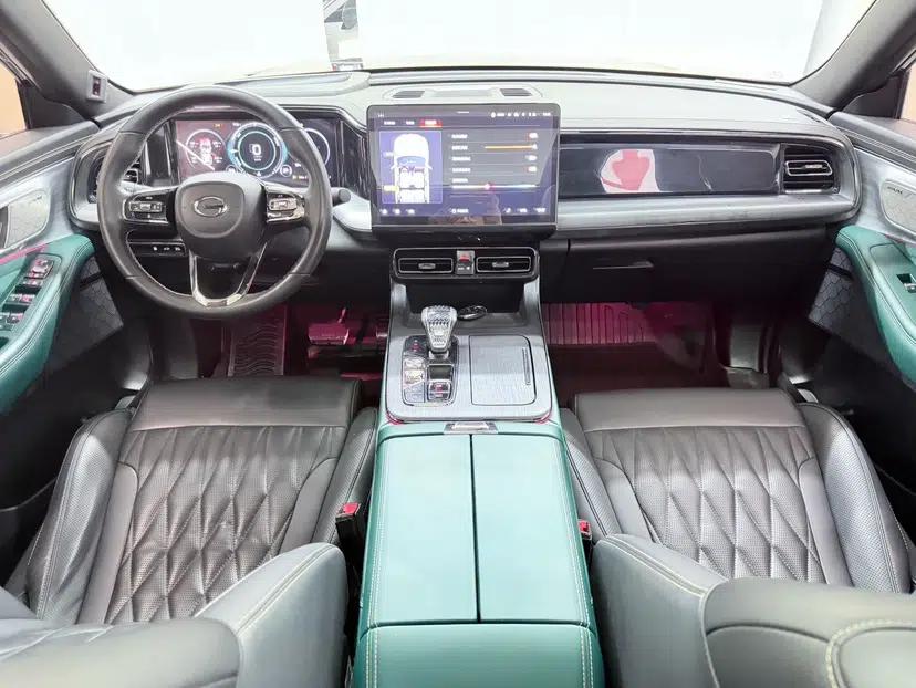 GAC Trumpchi GS8 2022 Dual-Engine Series 2.0TM Two-Wheel Drive Prestige Edition (7 Seats) — миниатюра 20