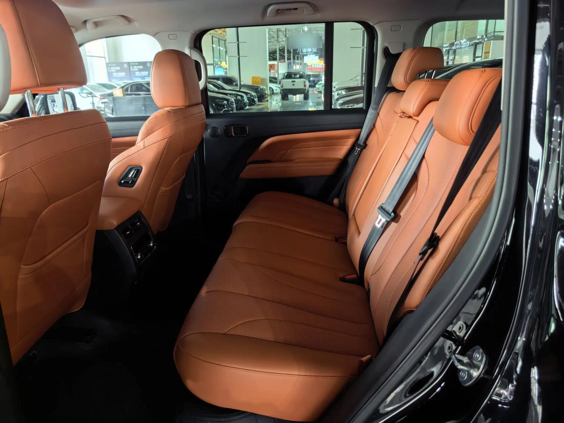 Haval H9 2024 2.4T Diesel 4x4 Extreme Edition — миниатюра 18