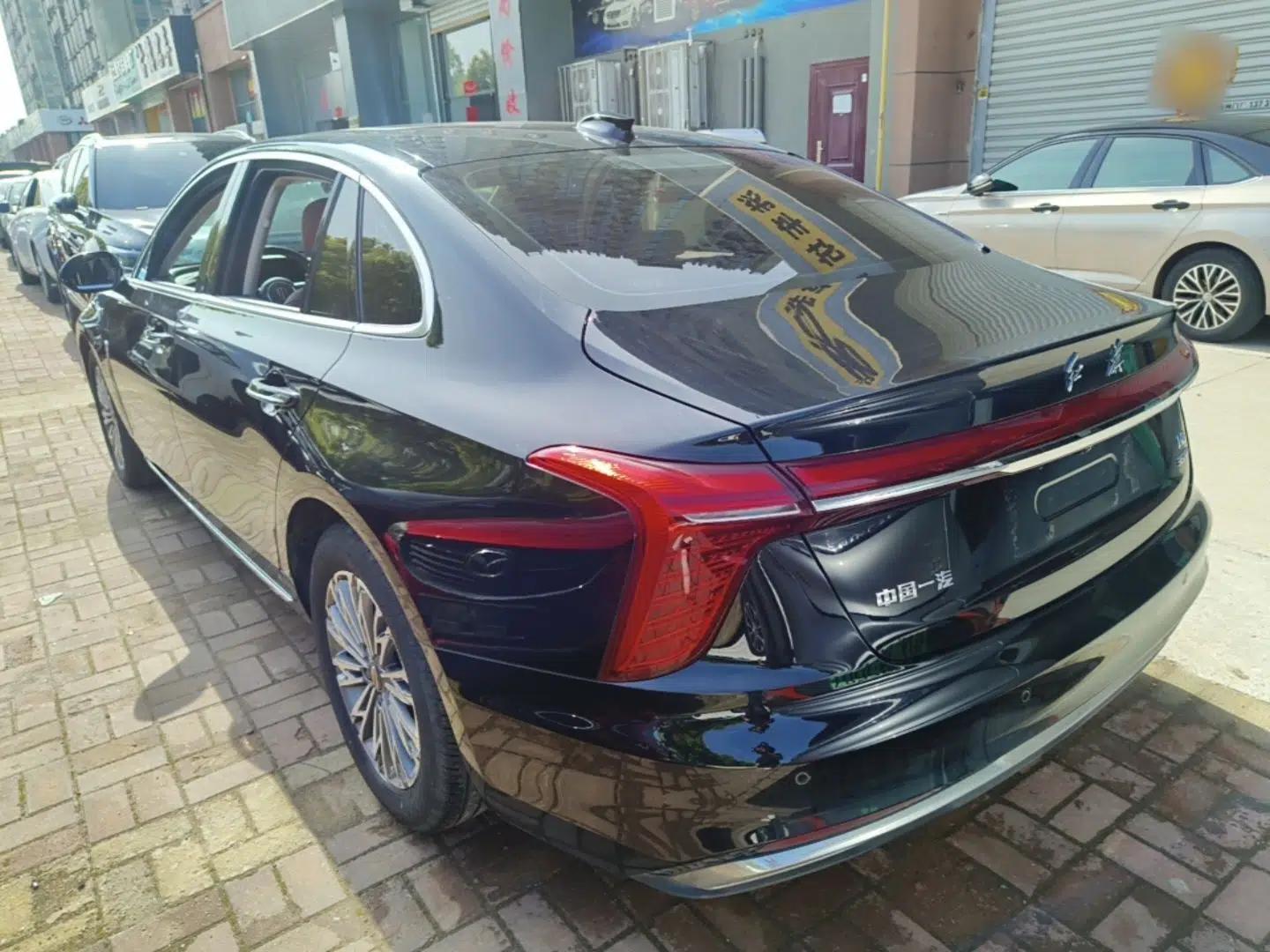 Hongqi H5 2024 1.5T DCT Smart Connect Flagship Edition — миниатюра 4