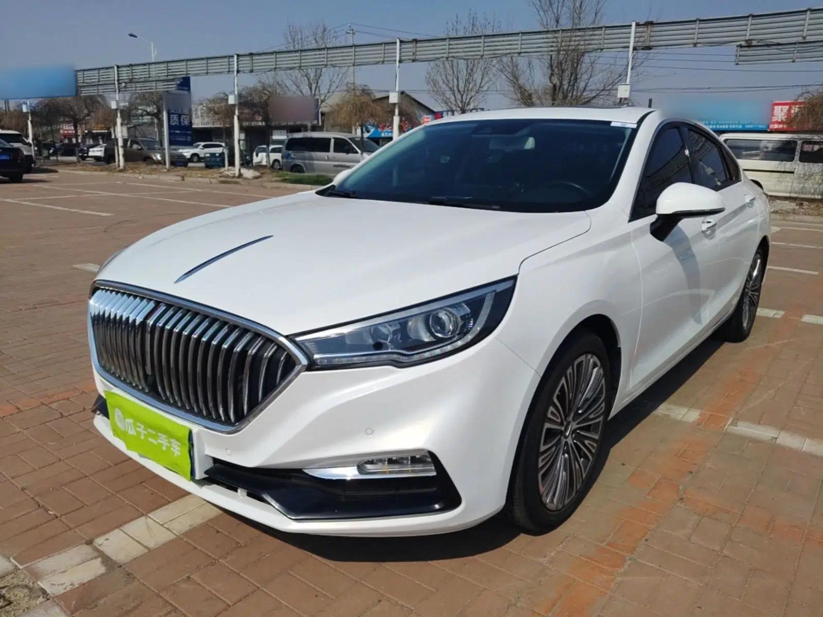 Hongqi H5 2022 Classic Model Facelift 1.8T Automatic Smart Connect Flagship Edition — миниатюра 1