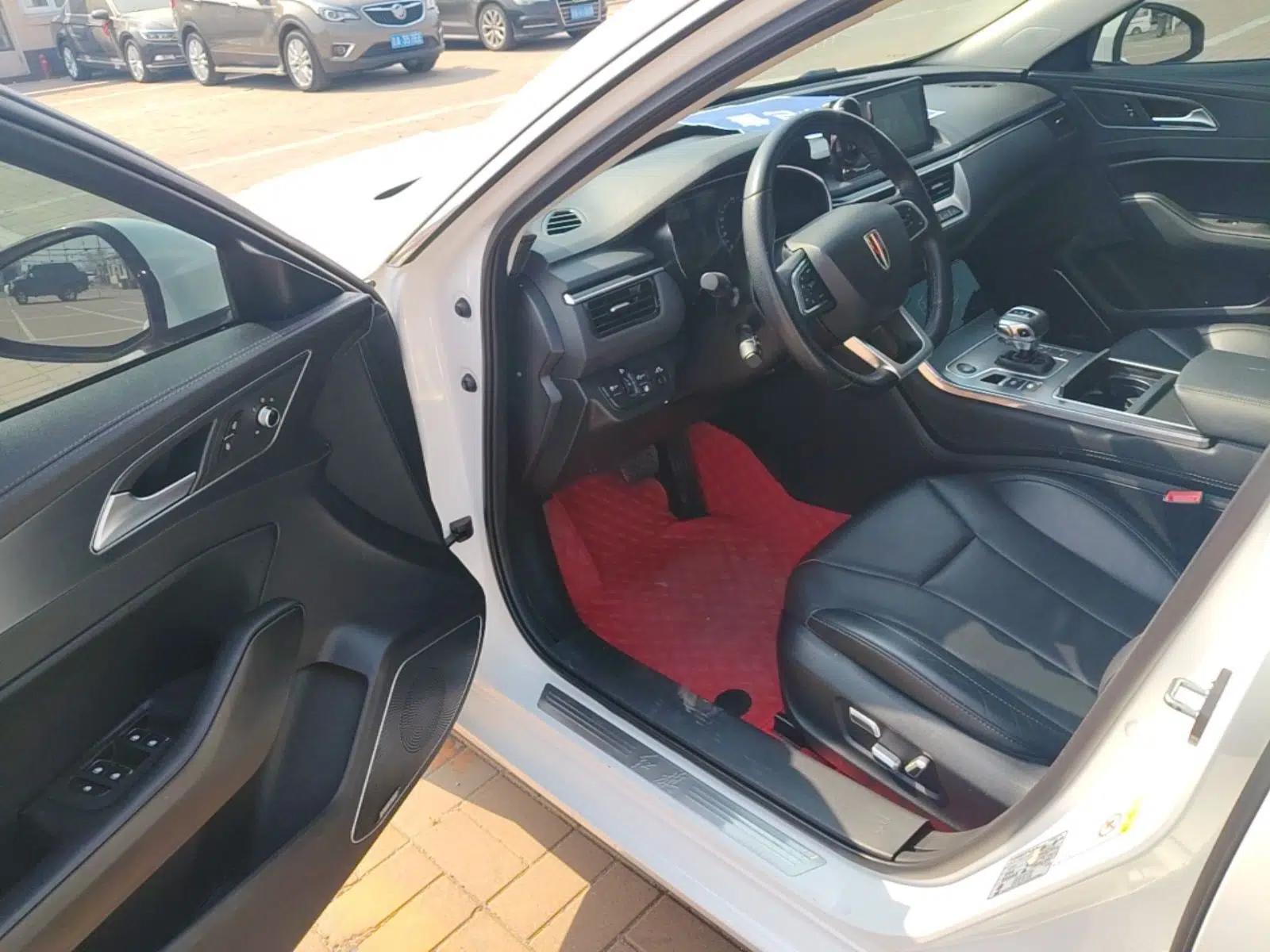 Hongqi H5 2022 Classic Model Facelift 1.8T Automatic Smart Connect Flagship Edition — миниатюра 18