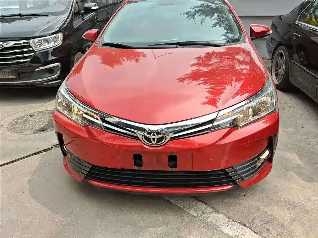 2017 Corolla Facelift 1.2T S-CVT GL-i — миниатюра 3