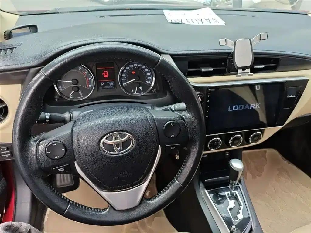 2017 Corolla Facelift 1.2T S-CVT GL-i — миниатюра 6