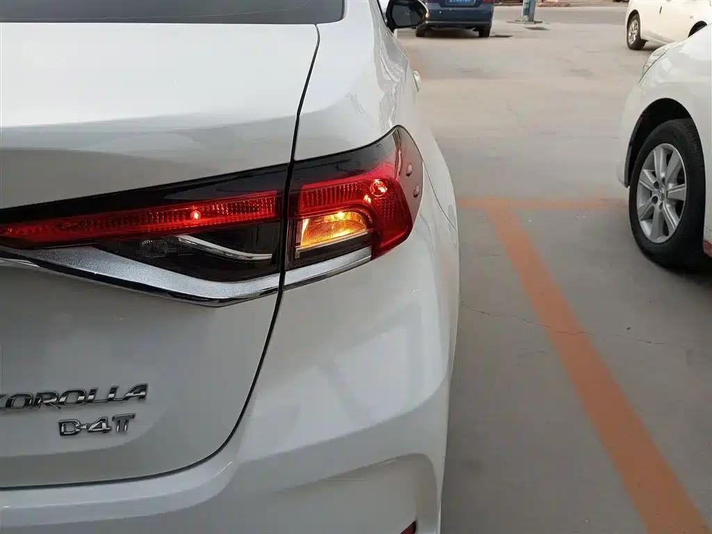 2019 Toyota Corolla 1.2T S-CVT GL-i Elite Edition — миниатюра 24