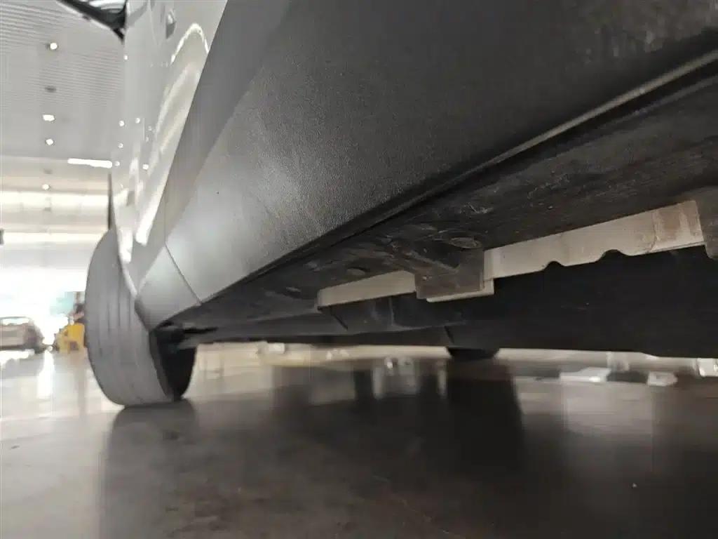 2021 RAV4 2.0L CVT 4WD Premium Edition — миниатюра 22