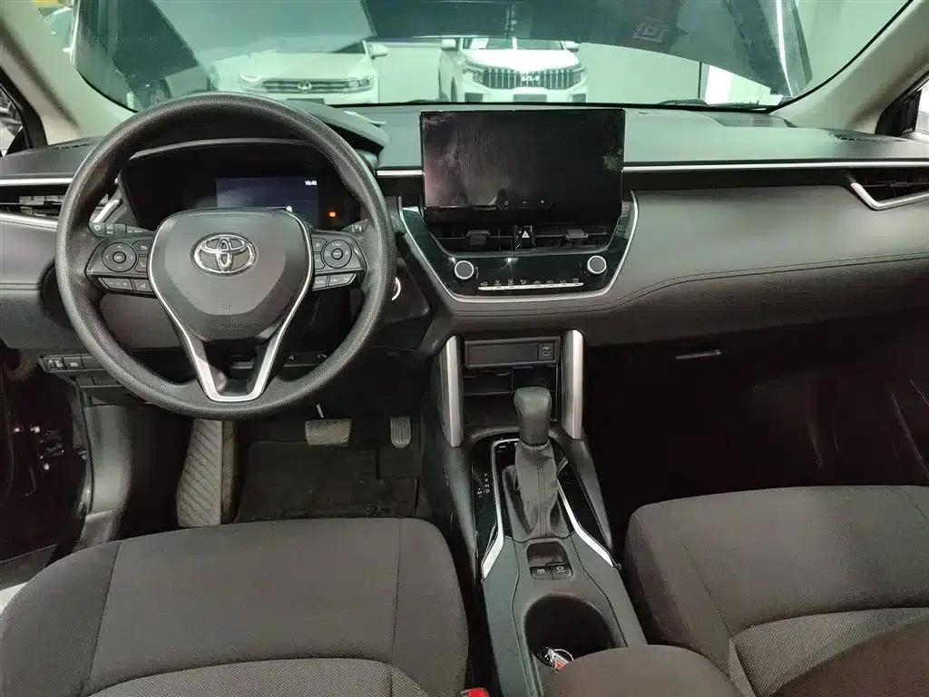 Fenglanda 2023 2.0L CVT Leading Edition — миниатюра 6