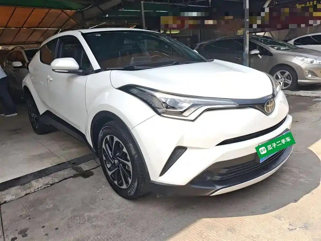 2020 Toyota IZOA 2.0L Ecstasy Edition — миниатюра 4