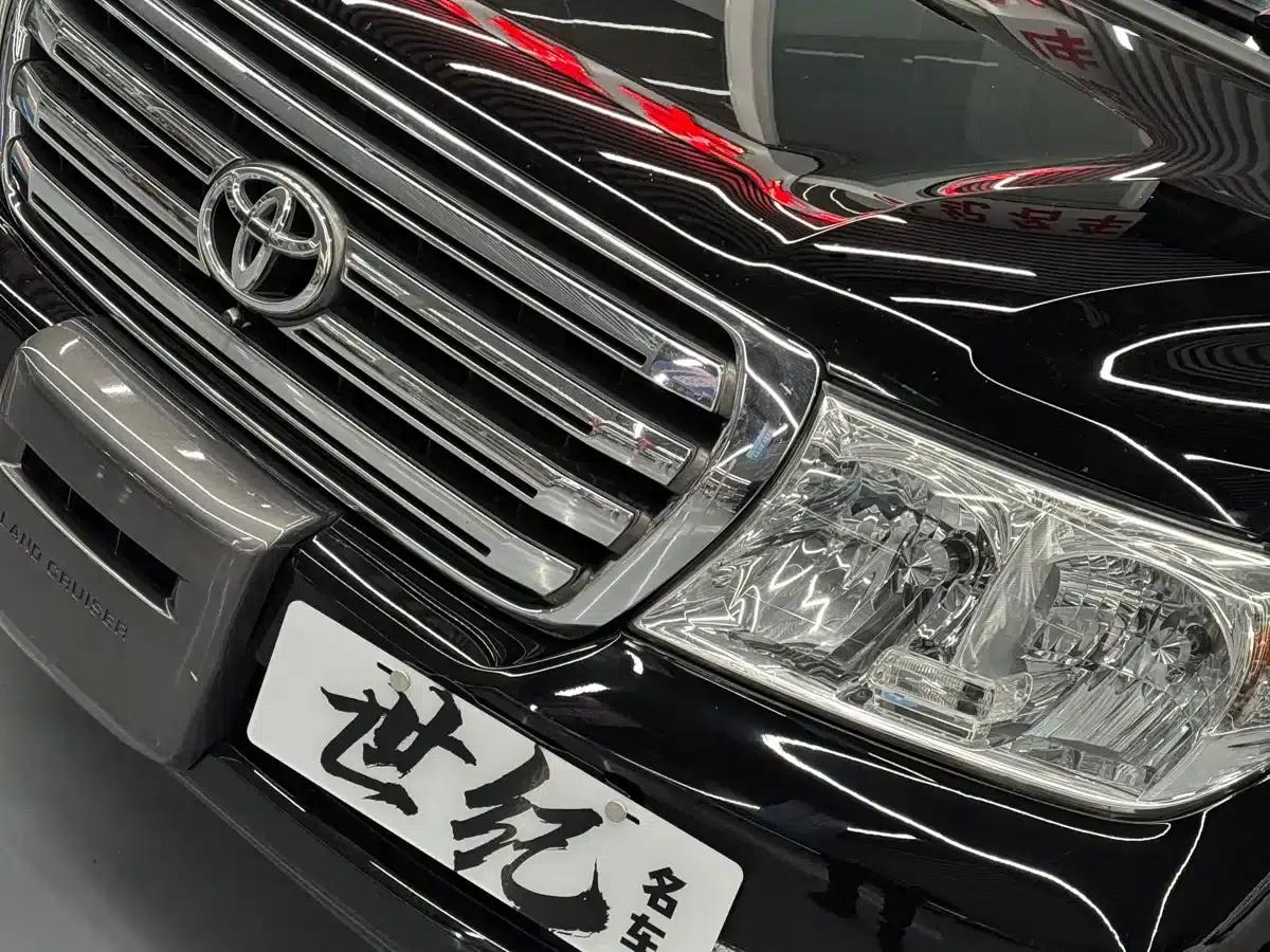 2012 Land Cruiser (Imported) Middle East Version — миниатюра 4
