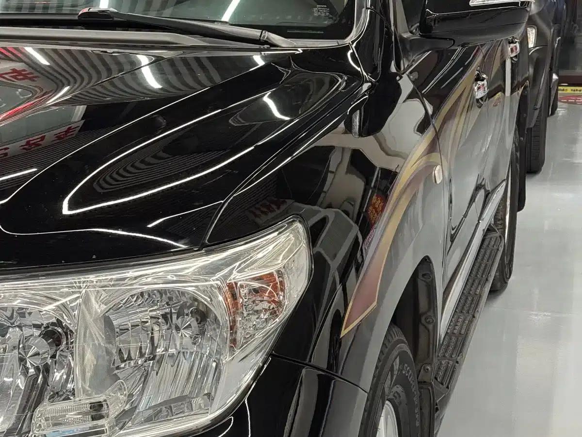2012 Land Cruiser (Imported) Middle East Version — миниатюра 5
