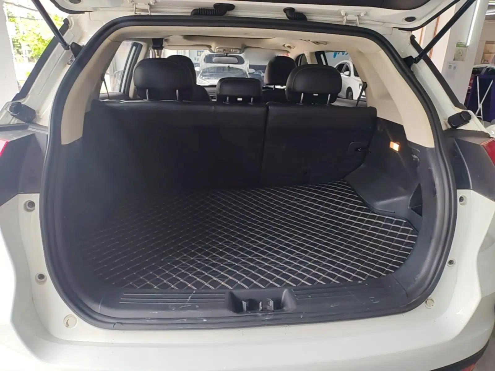 Geely Auto Emgrand X7 Sport 2016 1.8TD Automatic Smart Connectivity Version — миниатюра 22