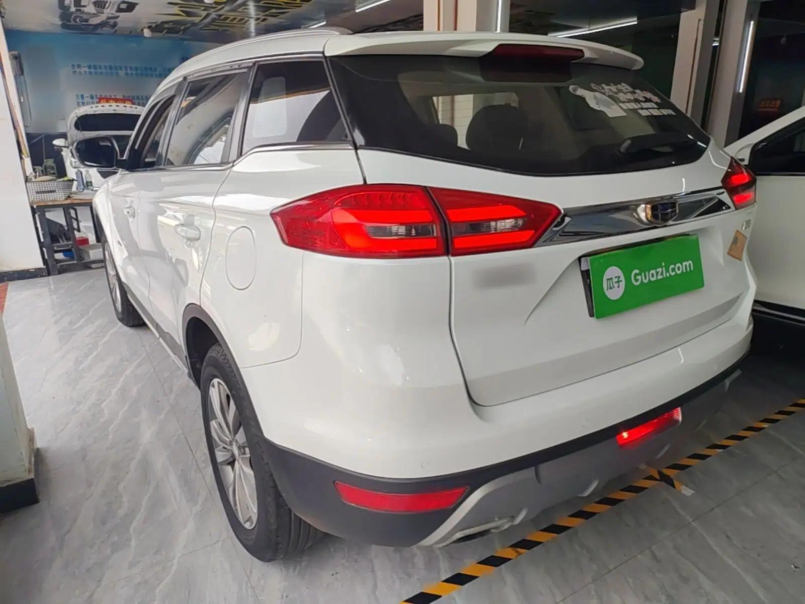 Geely Auto Emgrand X7 Sport 2016 1.8TD Automatic Smart Connectivity Version — миниатюра 4