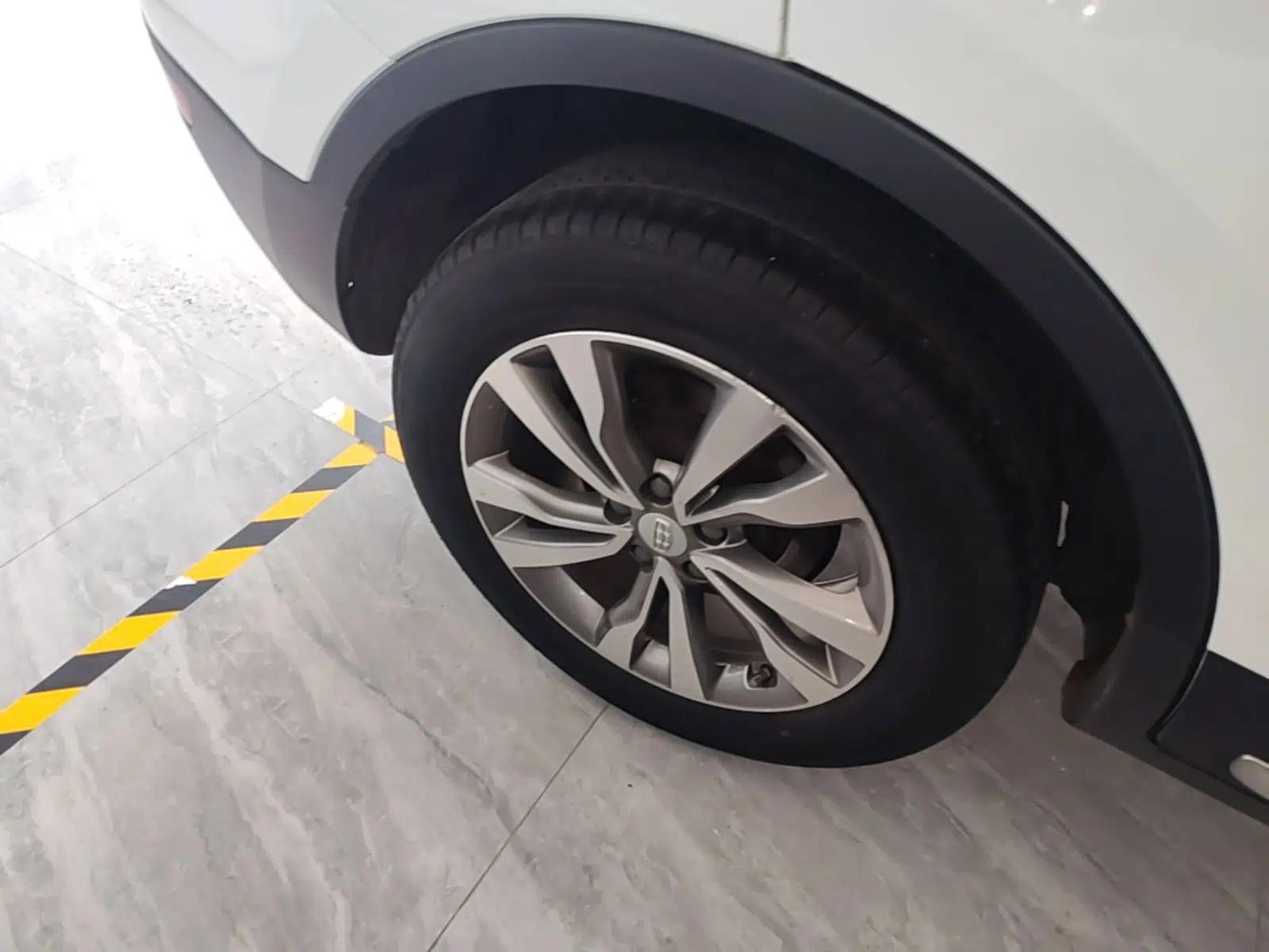 Geely Auto Emgrand X7 Sport 2016 1.8TD Automatic Smart Connectivity Version — миниатюра 10