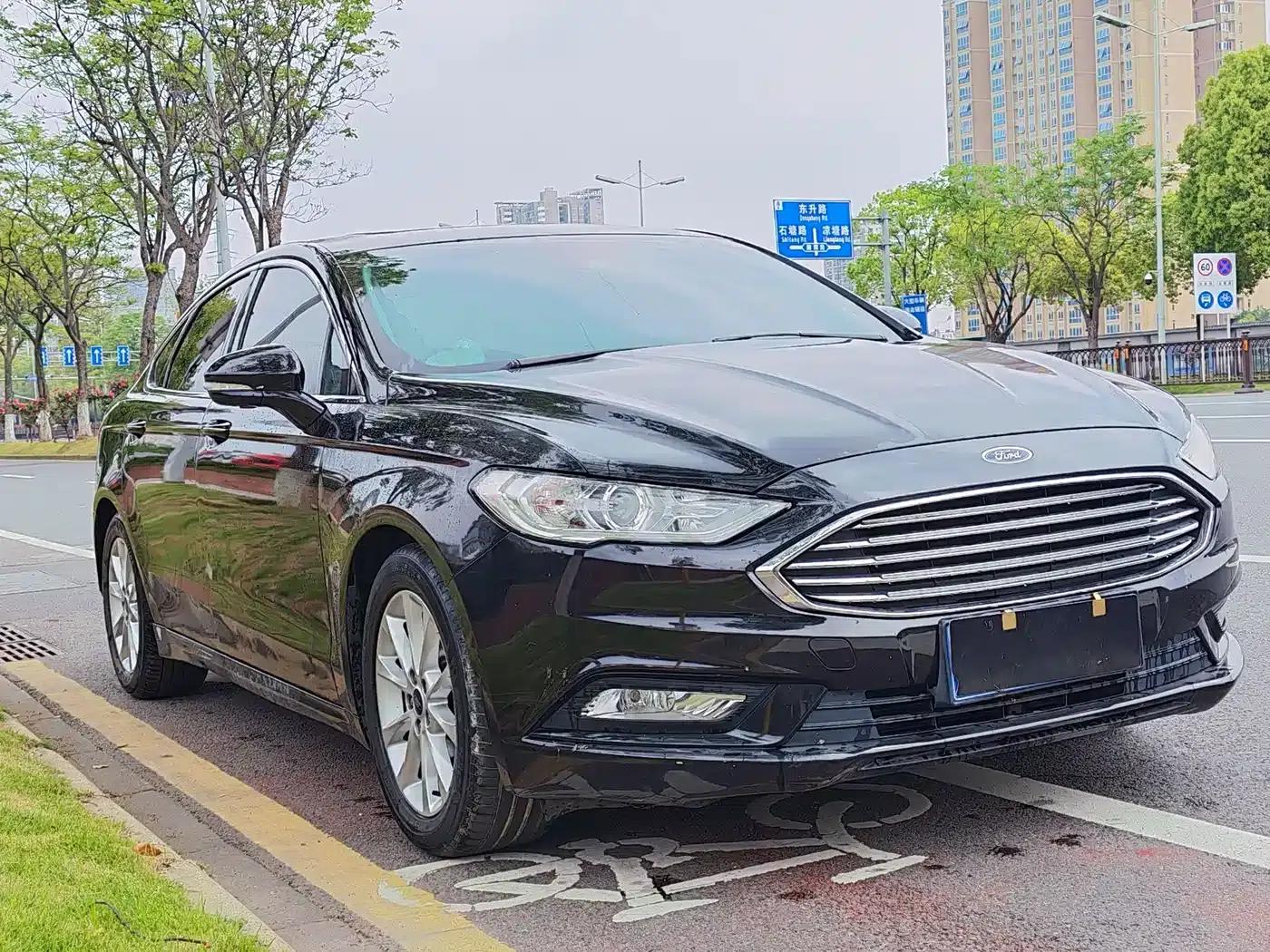 2017 Ford Mondeo EcoBoost 180 Fashion Edition — миниатюра 3