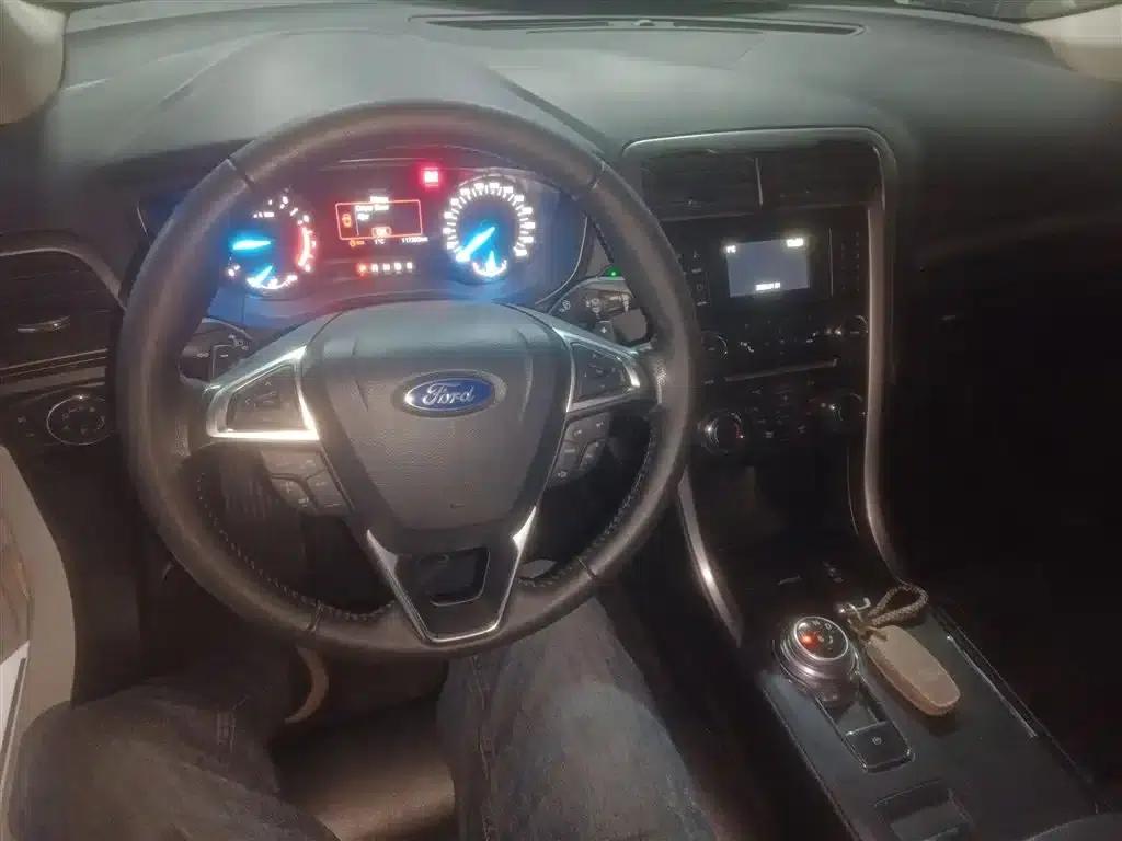 2017 Ford Mondeo EcoBoost 200 Fashion Edition — миниатюра 12