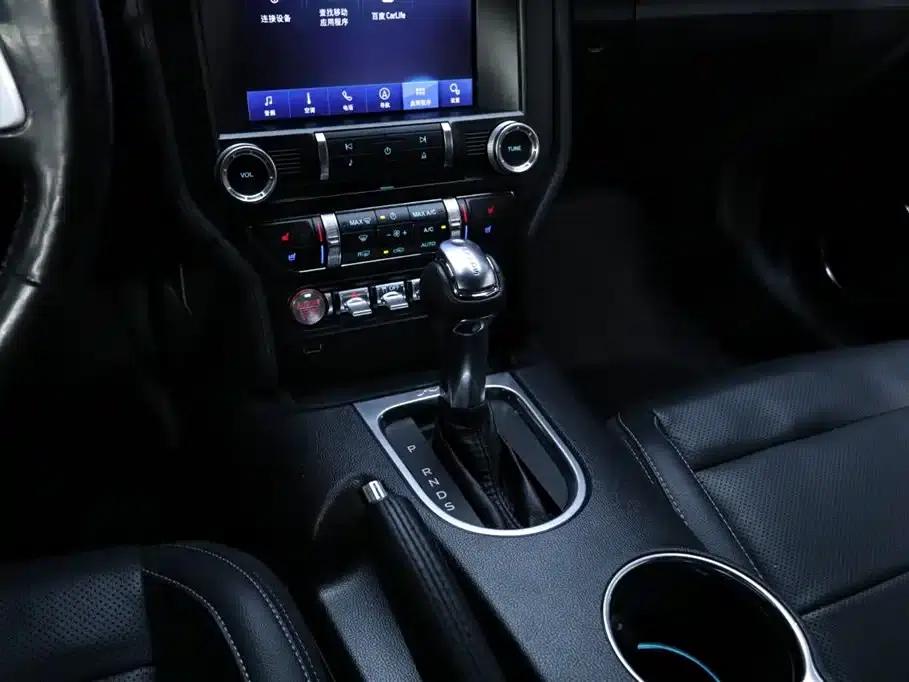 2020 Mustang 2.3L EcoBoost — миниатюра 8
