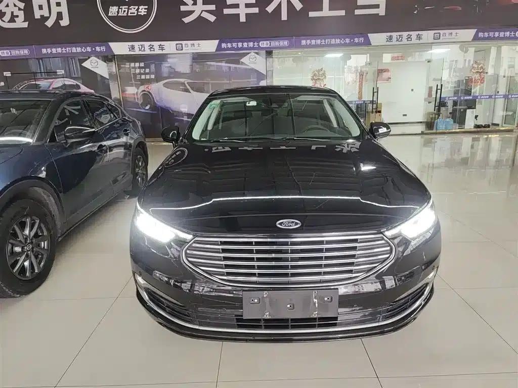 2019 Taurus EcoBoost 245 Premium Edition — миниатюра 3