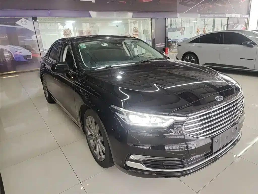 2019 Taurus EcoBoost 245 Premium Edition — миниатюра 4