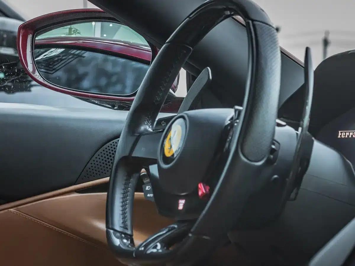 Roma 2020 3.9T V8 — миниатюра 8