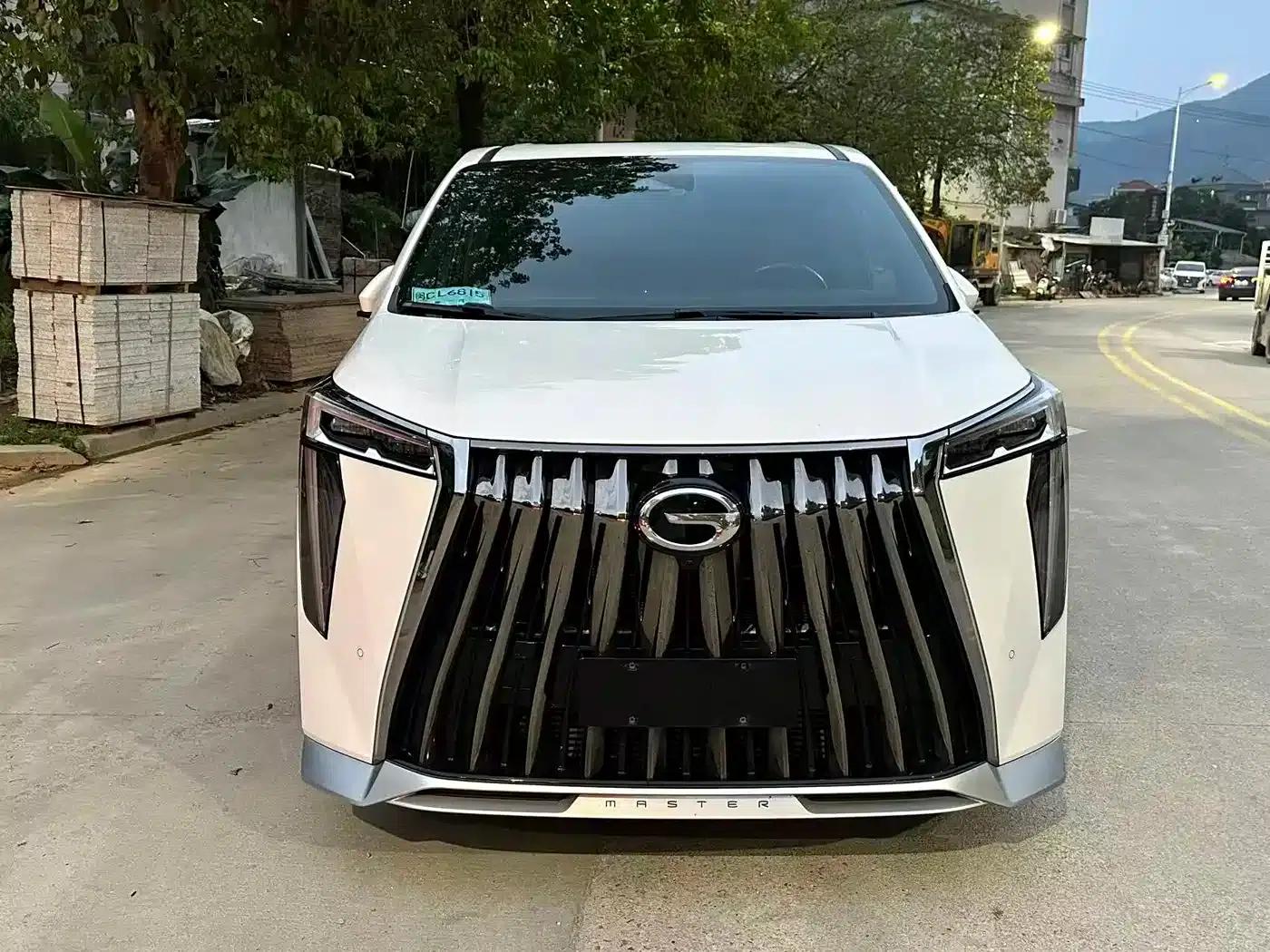 Trumpchi M8 2023 Master Series 400T Flagship Edition — миниатюра 2