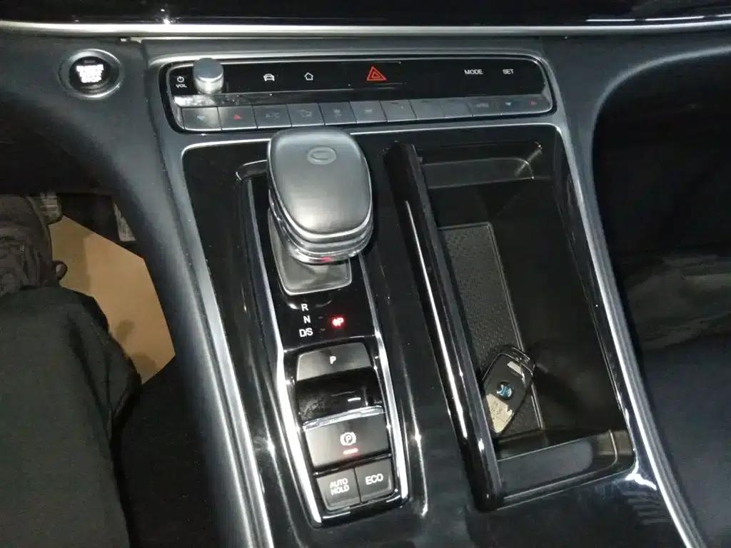 Trumpchi M8 2023 Leading Series 390T Premium Edition — миниатюра 10