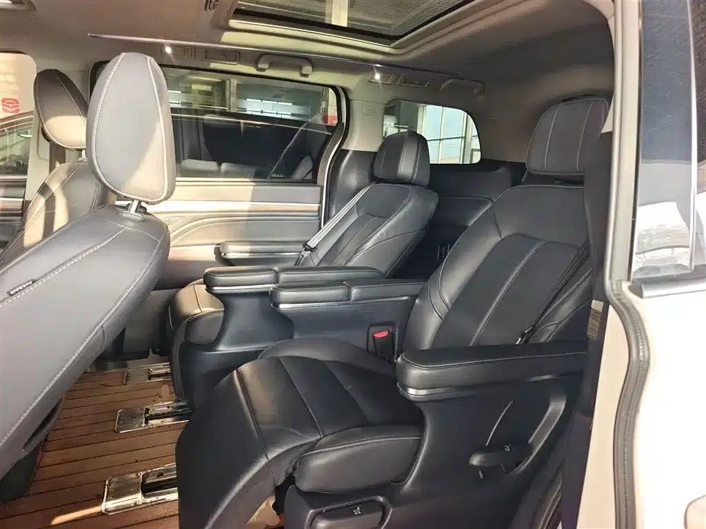Trumpchi M8 2021 Leading Series 390T Premium Edition — миниатюра 17