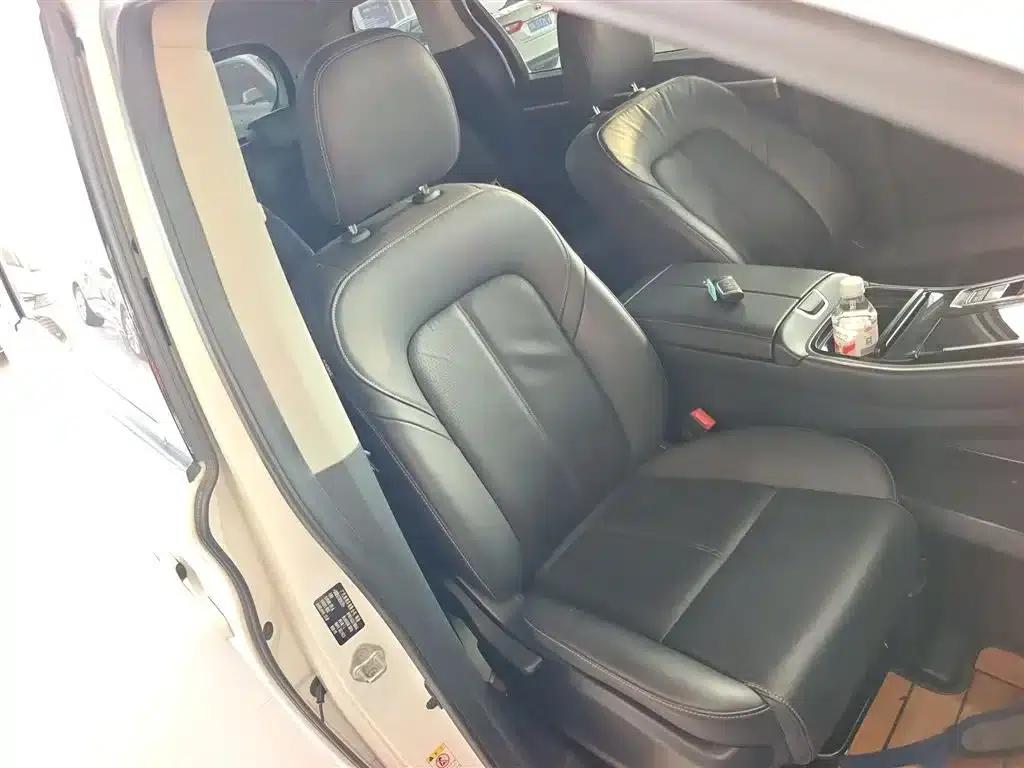 Trumpchi M8 2021 Leading Series 390T Premium Edition — миниатюра 25