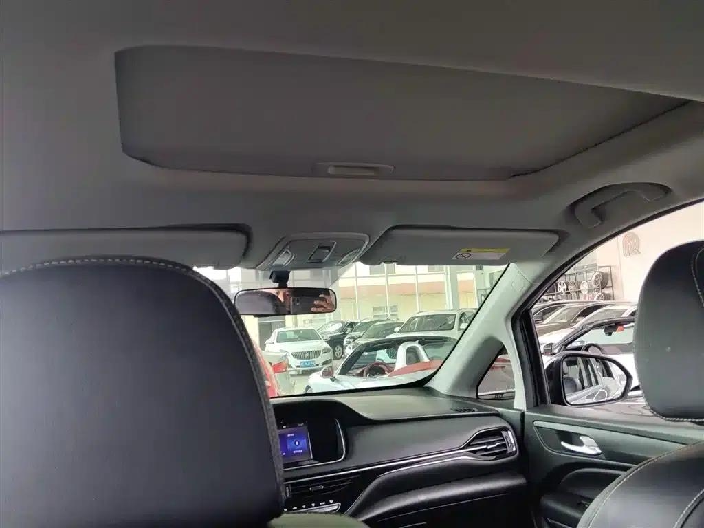 Trumpchi M6 2021 270T DCT Luxury Edition (7-seater) — миниатюра 18
