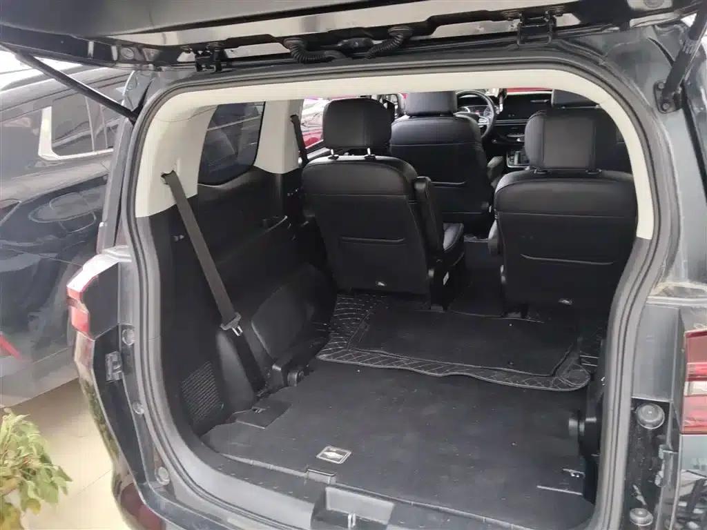 Trumpchi M6 2021 270T DCT Luxury Edition (7-seater) — миниатюра 19