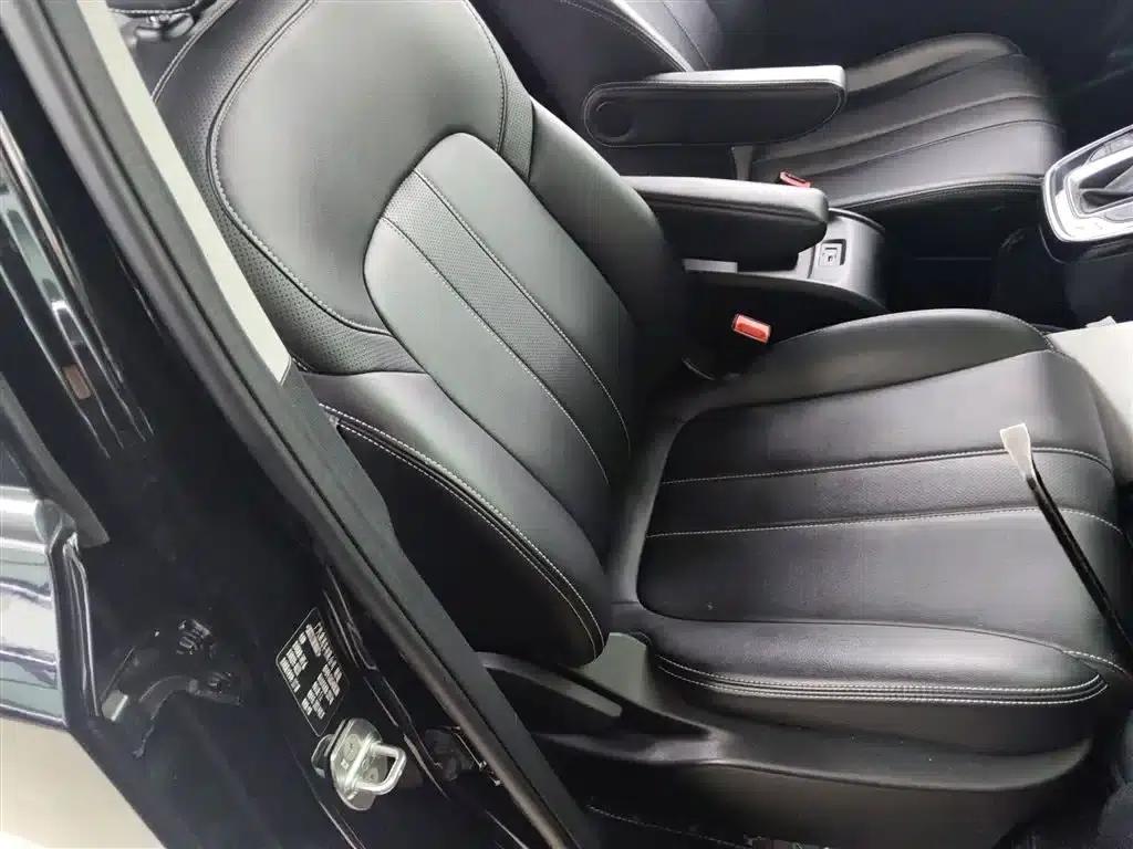 Trumpchi M6 2021 270T DCT Luxury Edition (7-seater) — миниатюра 25