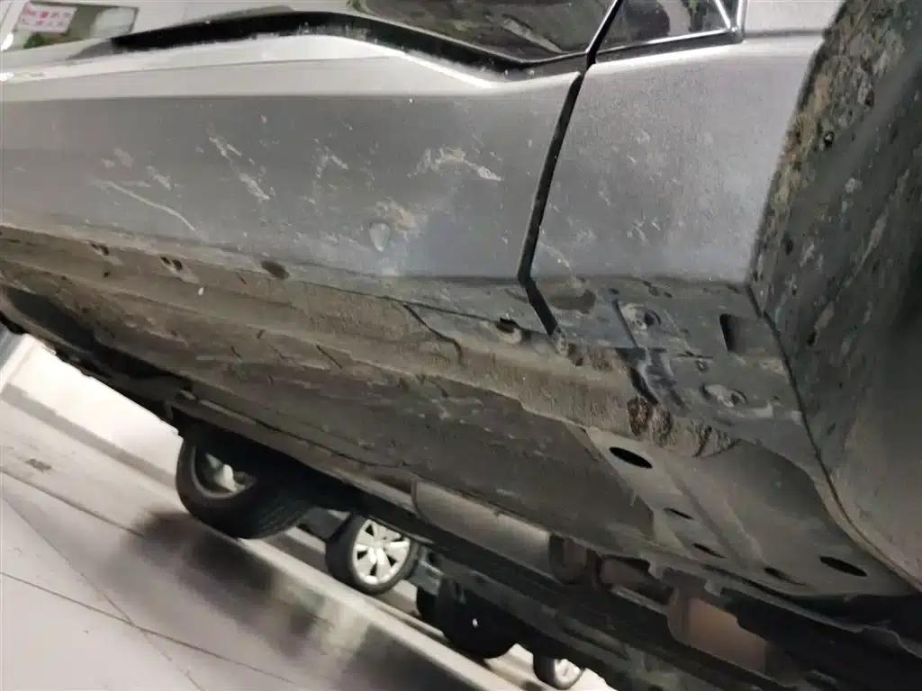 Geely Boyue L 2023 1.5TD DCT Premium Edition — миниатюра 2