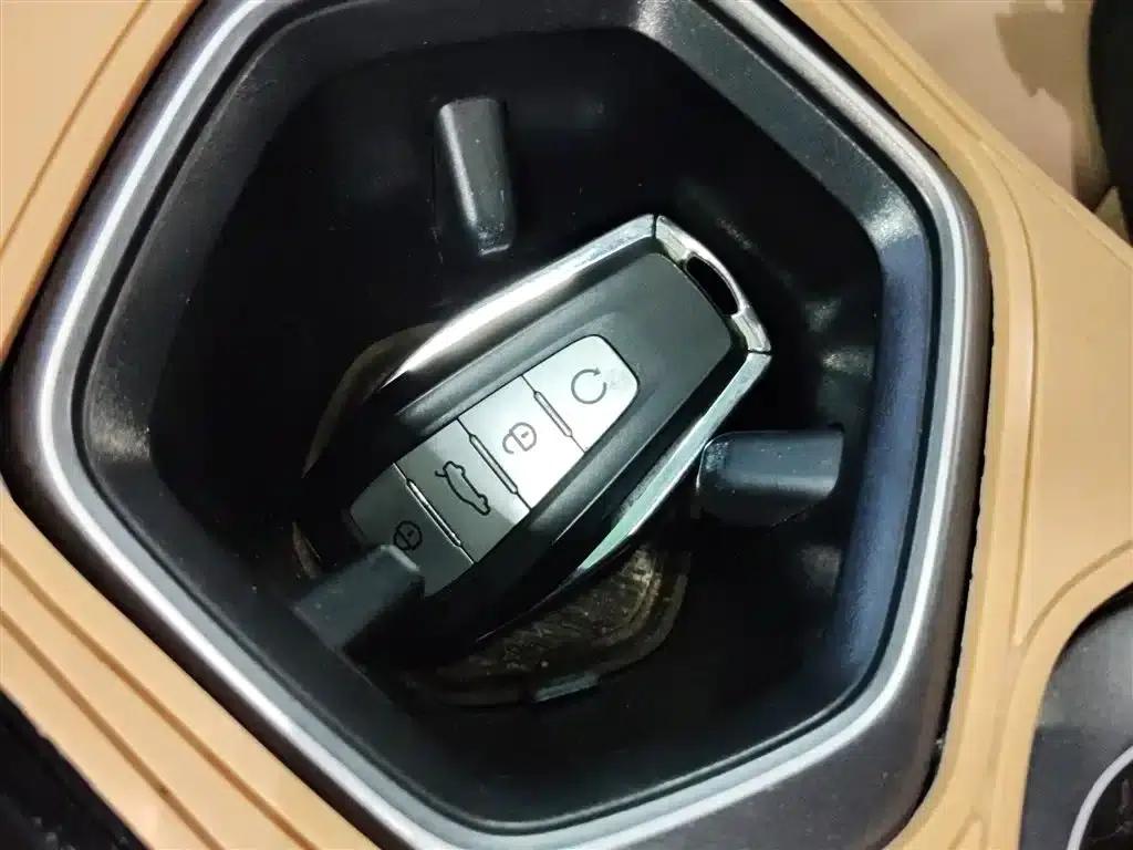 Geely Boyue L 2023 1.5TD DCT Premium Edition — миниатюра 15