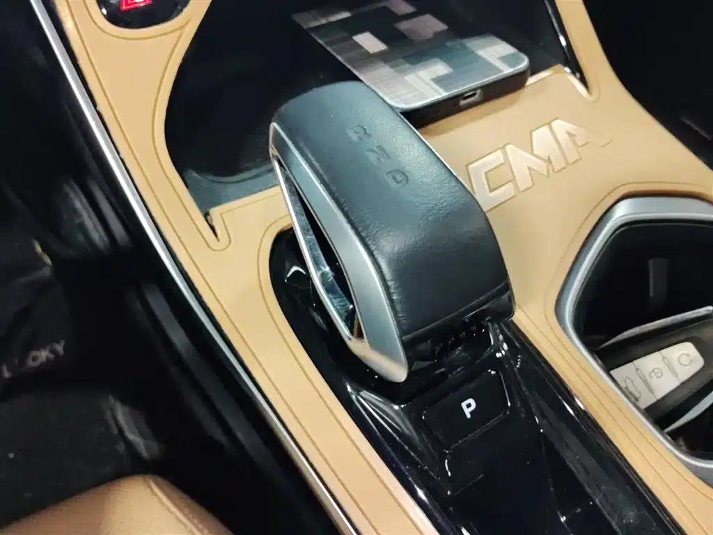 Geely Boyue L 2023 1.5TD DCT Premium Edition — миниатюра 21