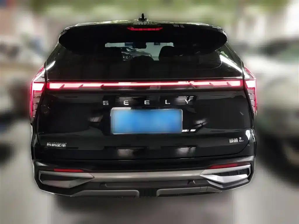 Geely Boyue L 2023 1.5TD DCT Premium Edition — миниатюра 10