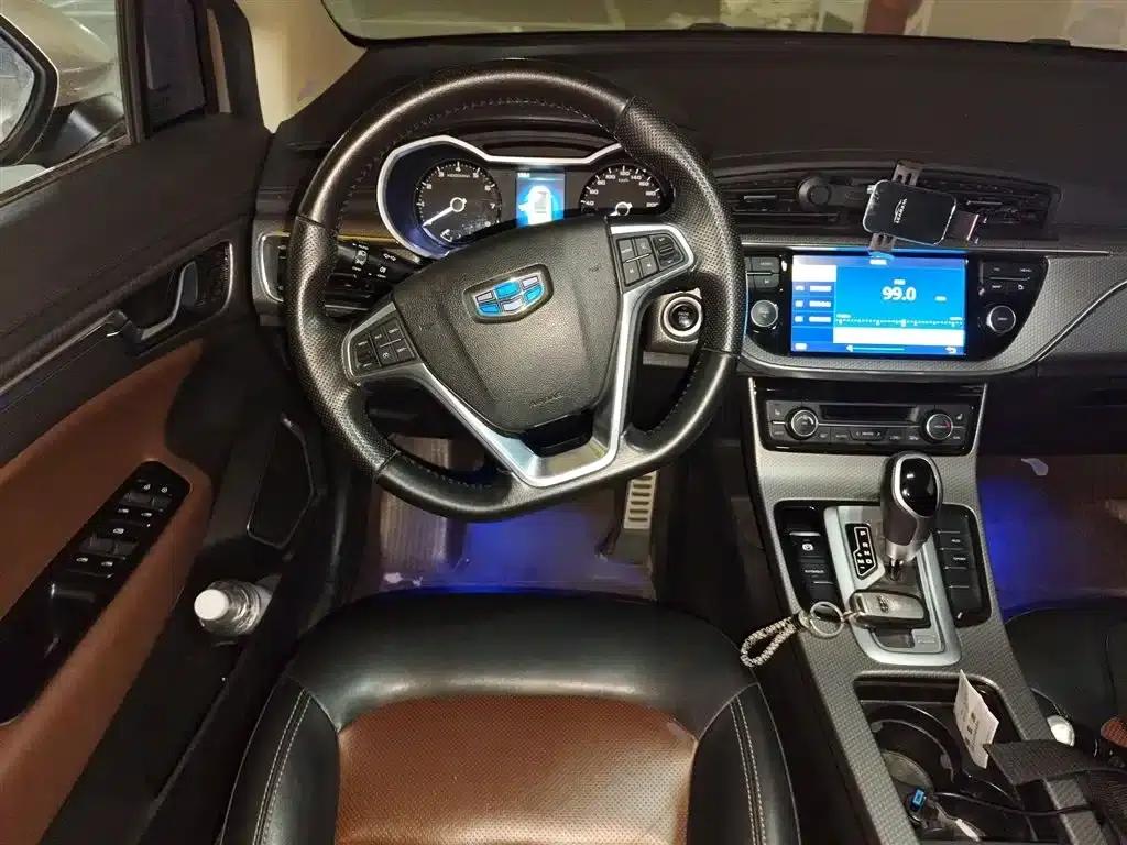 Geely GS 2017 Elegant Edition 1.3T Automatic Smart Connectivity — миниатюра 3