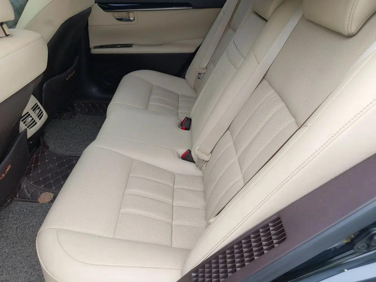 Lexus ES 2015 300h Comfort Edition — миниатюра 18