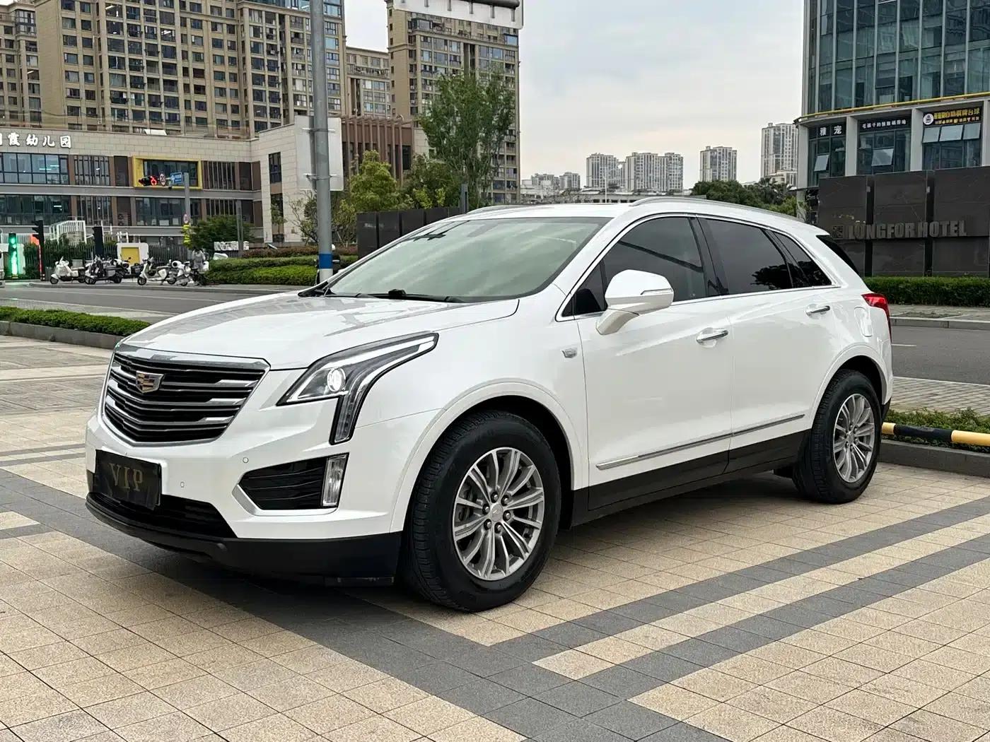 Cadillac XT5 2018 25T Luxury — миниатюра 1