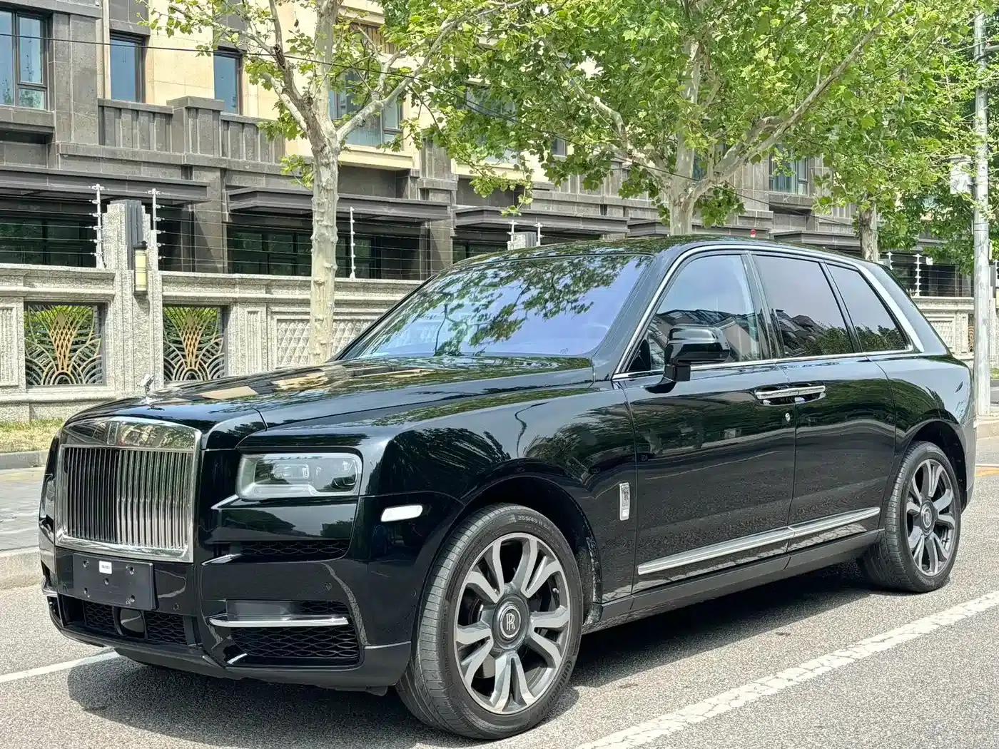 2024 Cullinan 5-seater — миниатюра 3